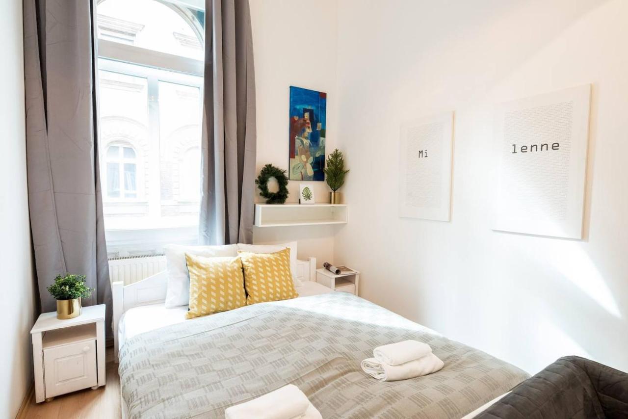 Cosy And Central Apartment With 4 Bedrooms And A/C Budapest Extérieur photo