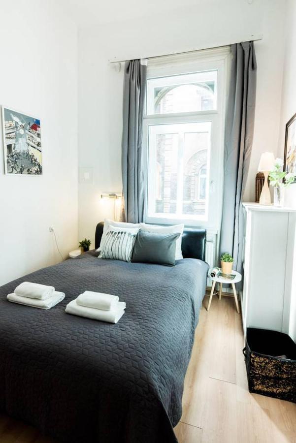 Cosy And Central Apartment With 4 Bedrooms And A/C Budapest Extérieur photo